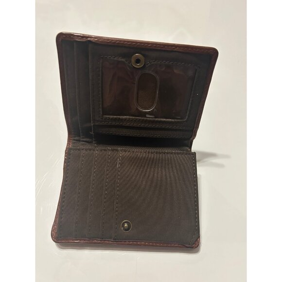 Fossil Genuine Leather - Picture 10 of 10